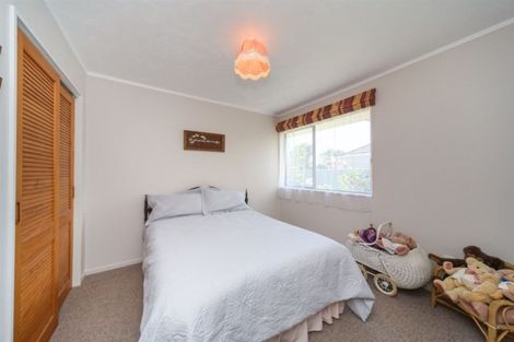 Photo of property in 1 Mcarthur Street, Terrace End, Palmerston North, 4410