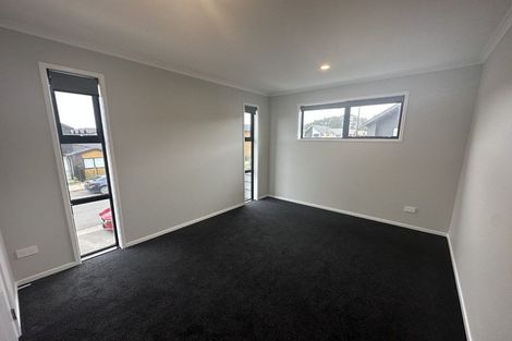 Photo of property in 6 Kumerahou Street, Kumeu, 0810