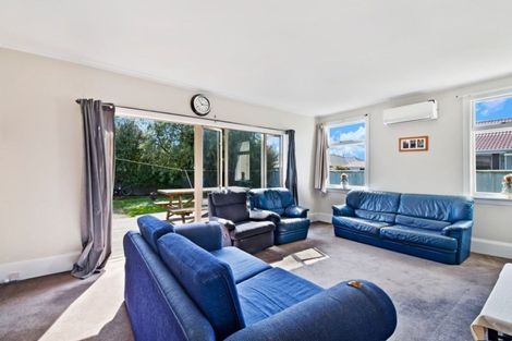 Photo of property in 96 Middlepark Road, Sockburn, Christchurch, 8042