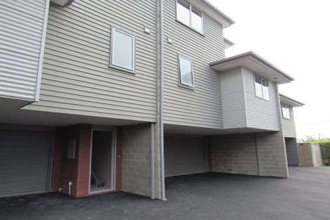 Photo of property in 172d Edgeware Road, Edgeware, Christchurch, 8013