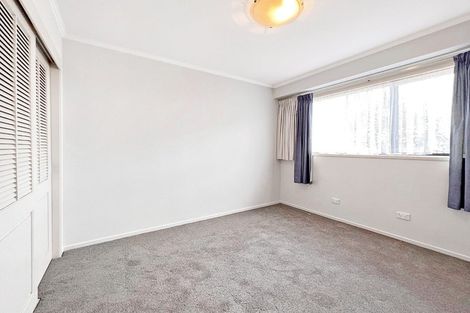 Photo of property in 1/17 Milford Road, Milford, Auckland, 0620