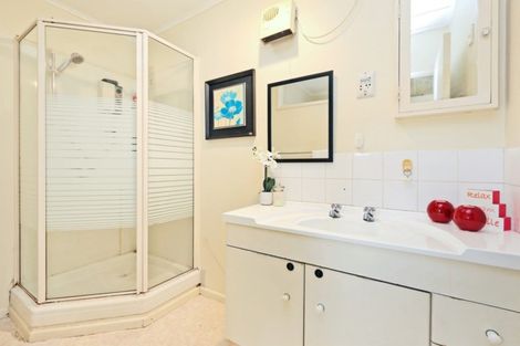 Photo of property in 6/813 Clive Street, Akina, Hastings, 4122