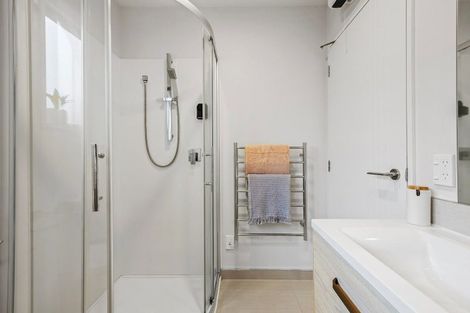 Photo of property in 2/33 Elizabeth Street, Riccarton, Christchurch, 8041