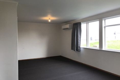 Photo of property in 24-30 Cheshire Street, Cannons Creek, Porirua, 5024
