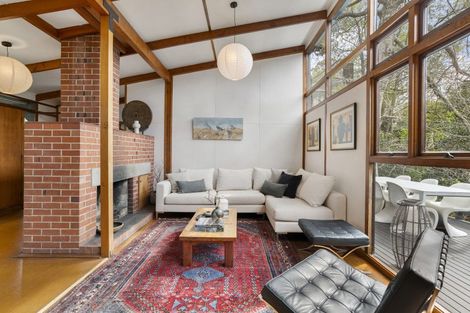 Photo of property in 52 Queenstown Road, Onehunga, Auckland, 1061