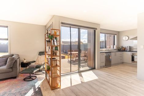 Photo of property in 1 Aoraki Crescent, Twizel, 7901