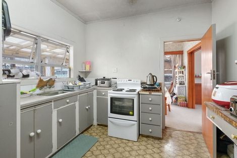 Photo of property in 305 Kahutia Street, Gisborne, 4010