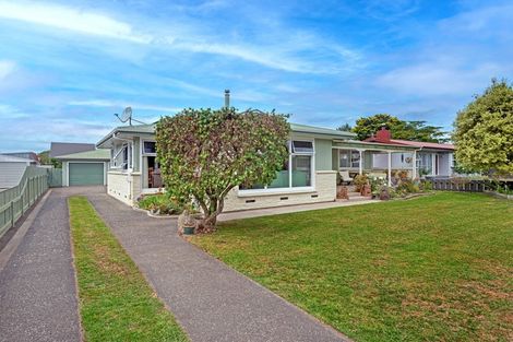 Photo of property in 5 Toru Street, Makaraka, Gisborne, 4010