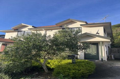 Photo of property in 77a Woodhouse Avenue, Karori, Wellington, 6012