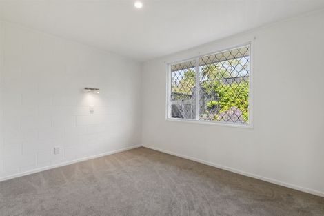 Photo of property in 1/9 John Court Street, Birkenhead, Auckland, 0626