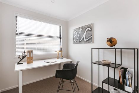 Photo of property in 36 Ridge Drive, Omokoroa, 3114