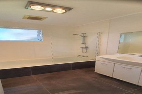 Photo of property in 5 Mcphail Street, Birkdale, Auckland, 0626