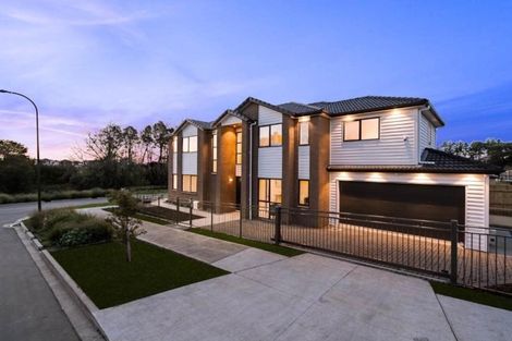 Photo of property in 2 Riwai Street, Flat Bush, Auckland, 2019