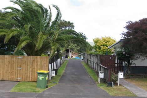 Photo of property in 1/59 Hale Crescent, Bayview, Auckland, 0629