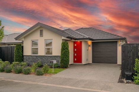 Photo of property in 9 Robalan Close, Halswell, Christchurch, 8025