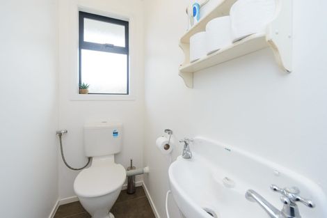 Photo of property in 29 Pencarrow Street, Highbury, Palmerston North, 4412