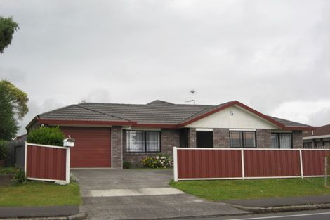 Photo of property in 2/45 West Street, Pukekohe, 2120