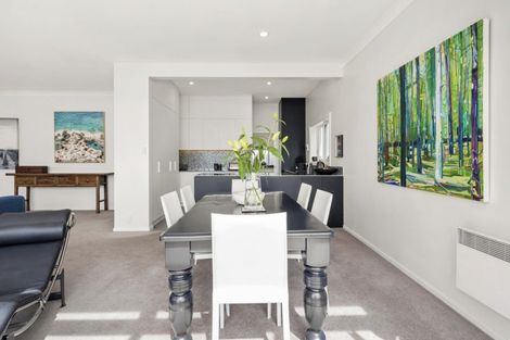 Photo of property in 8 Hay Street, Oriental Bay, Wellington, 6011