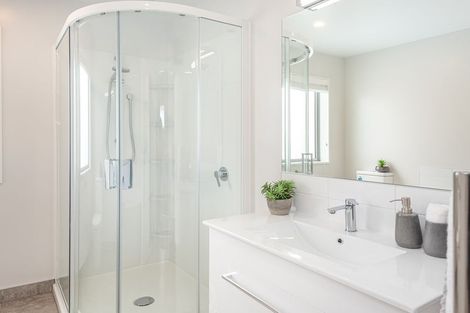 Photo of property in 9 Kakapo Lane, Redwood, Christchurch, 8051