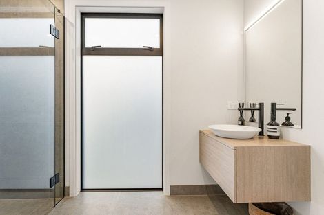 Photo of property in 69b Pitau Road, Mount Maunganui, 3116