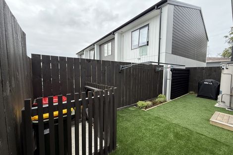Photo of property in 1/9 Kamaka Road, Mangere Bridge, Auckland, 2022