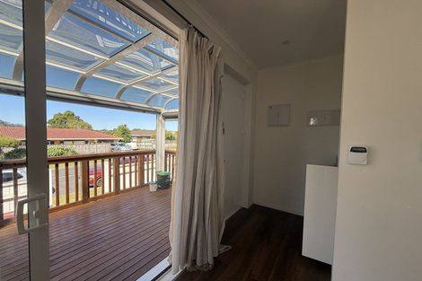 Photo of property in 6 Princeton Parade, Albany, Auckland, 0632
