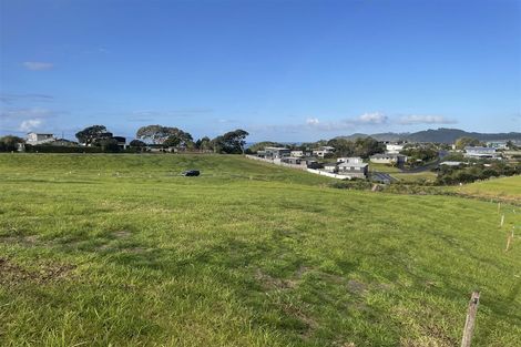 Photo of property in 5 Galaxy Lane, Langs Beach, 0582