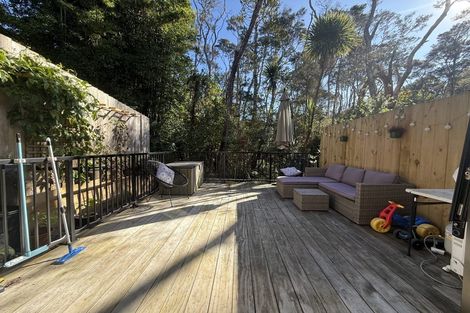 Photo of property in 25 Tokai Place, Glen Eden, 0602