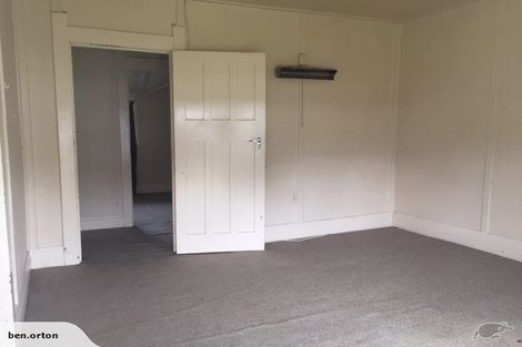 Photo of property in 2 Gaisford Terrace, Waipukurau, 4200