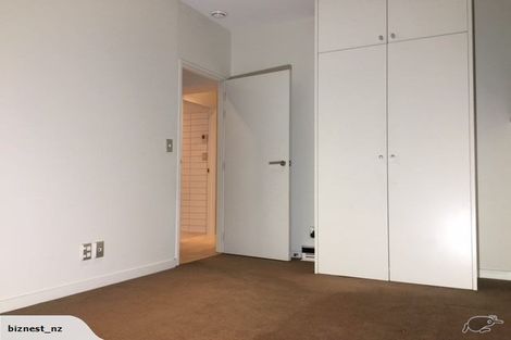 Photo of property in Chews Lane Apartments, 8g/9 Chews Lane, Wellington Central, Wellington, 6011