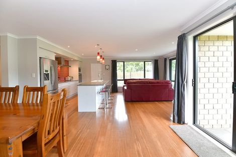 Photo of property in 15 Moses Road, Kaukapakapa, 0873