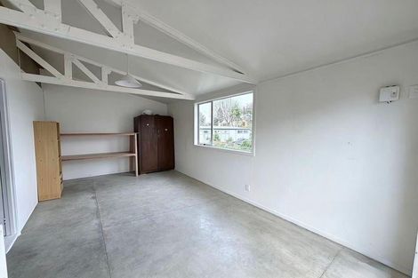 Photo of property in 16 Vickerman Street, Otara, Auckland, 2023