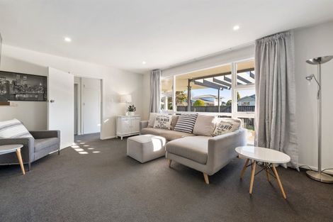 Photo of property in 34 Gladson Avenue, Sockburn, Christchurch, 8042