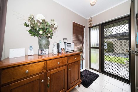 Photo of property in 50 Raglan Avenue, Cloverlea, Palmerston North, 4412