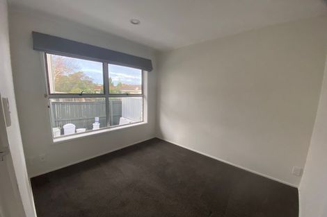 Photo of property in 1/3 Bentley Avenue, Glenfield, Auckland, 0629