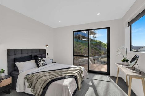 Photo of property in 13 Round Hill Rise, Cracroft, Christchurch, 8022