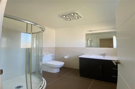 Photo of property in 12 Peerless Avenue, Takanini, 2112