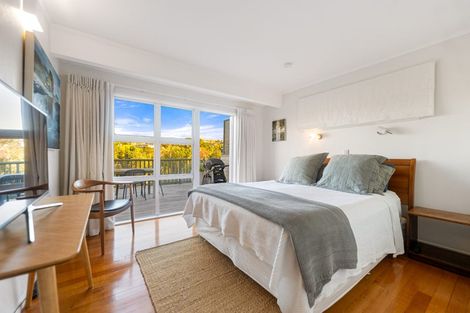 Photo of property in 40 Peter Terrace, Castor Bay, Auckland, 0620