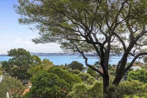 Photo of property in 3 Walter Road, Lowry Bay, Lower Hutt, 5013