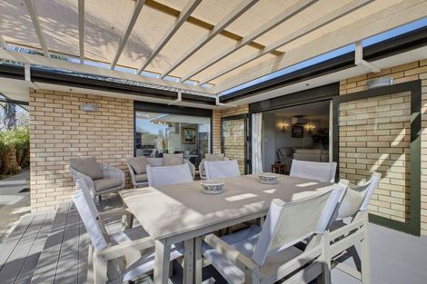 Photo of property in 32 Purnell Street, College Estate, Whanganui, 4500