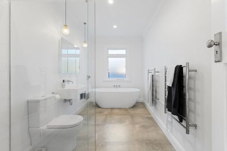 Photo of property in 6 Howick Road, Blenheim, 7201