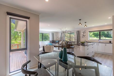 Photo of property in 5 Windsor Road, Waipawa, 4210