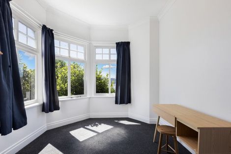 Photo of property in 78a Kelburn Parade, Kelburn, Wellington, 6012