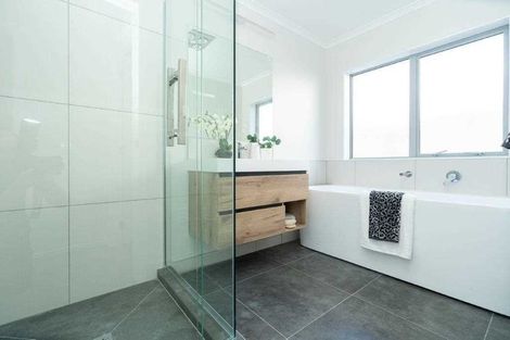 Photo of property in 3/7 Rutherford Street, Chedworth, Hamilton, 3210