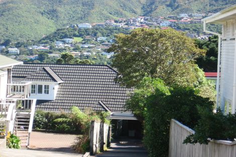 Photo of property in 22 Waru Street, Khandallah, Wellington, 6035