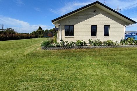 Photo of property in 1217 Glenbrook Road, Glenbrook, Waiuku, 2681