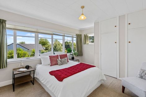 Photo of property in 16 Murdoch Street, Bryndwr, Christchurch, 8053