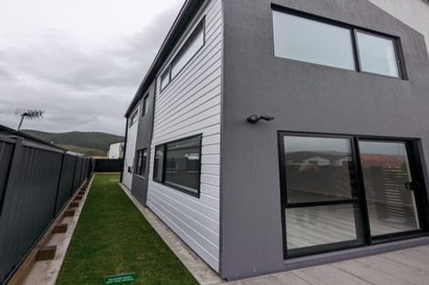 Photo of property in 15 Castletown Street, Wallaceville, Upper Hutt, 5018