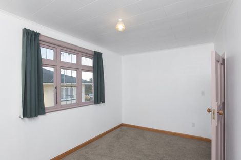 Photo of property in 89 Esplanade, Kaiti, Gisborne, 4010