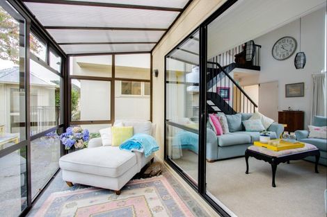 Photo of property in 3 Moana Place, Taradale, Napier, 4112